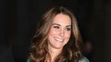 Kate Middleton v róbe od Jenny Packham teraz.