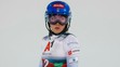 Alpská lyžiarka Mikaela Shiffrinová reaguje v cieli slalomu v Schladmingu.