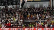 Fanúšikovia počas rozlúčkového zápasu Mariána Hossu - Goodbye Game 81