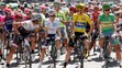 Švajčiar Fabian Cancellara, Brit Adam Yates, Brit Chris Froome a Slovák Peter Sagan pred štartom 17. etapy TdF