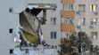 Výbuch zničil byty na dvoch poschodiach bytového domu v Bukurešti.