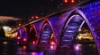 International Peace Bridge medzi Kanadou a Spojenými štátmi.
