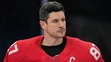 Na snímke kanadský hokejista Sidney Crosby reaguje po prehre vo finálovom dueli.