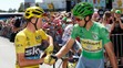 Chris Froome a Peter Sagan si podávajú ruky pred 17. etapou TdF