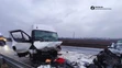 Po čelnej zrážke zomrel vodič.