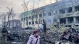 Skaza po bombardovaní pôrodnice v Mariupole.