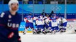 Hráči Slovenska sa tešia z postupu do semifinále po víťazstve 3:2 vo štvrťfinále ZOH 2022 nad USA.
