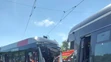 Zrážka električky s autobusom v Prahe.