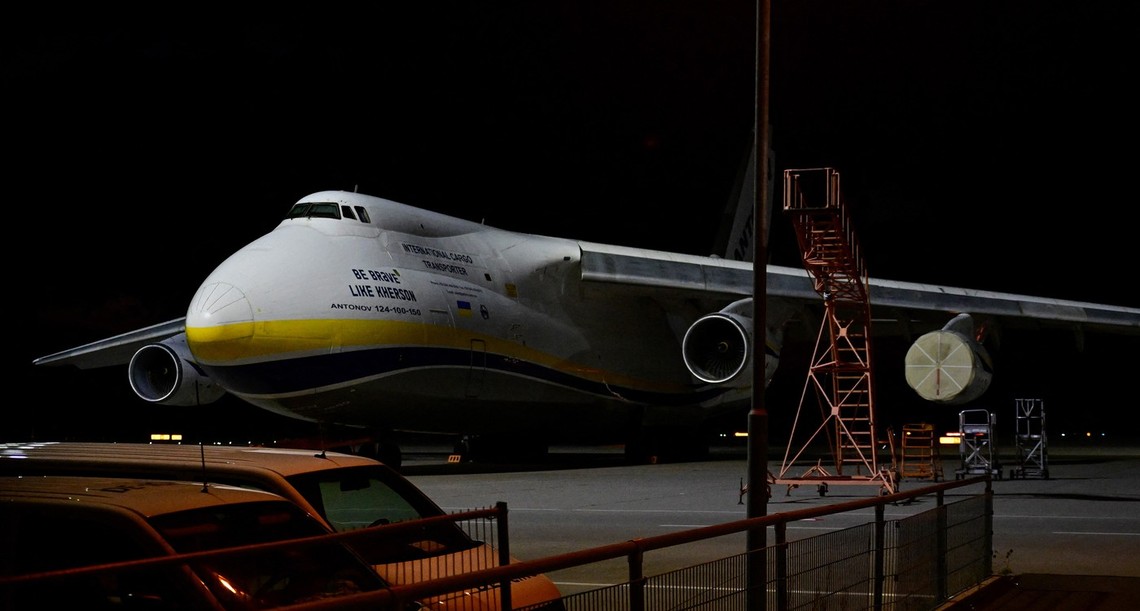 Ukrajinský Antonov, pri ktorom našli výbušný dron, bol plný munície. V Nemecku chcú zvolať bezpečnostnú radu