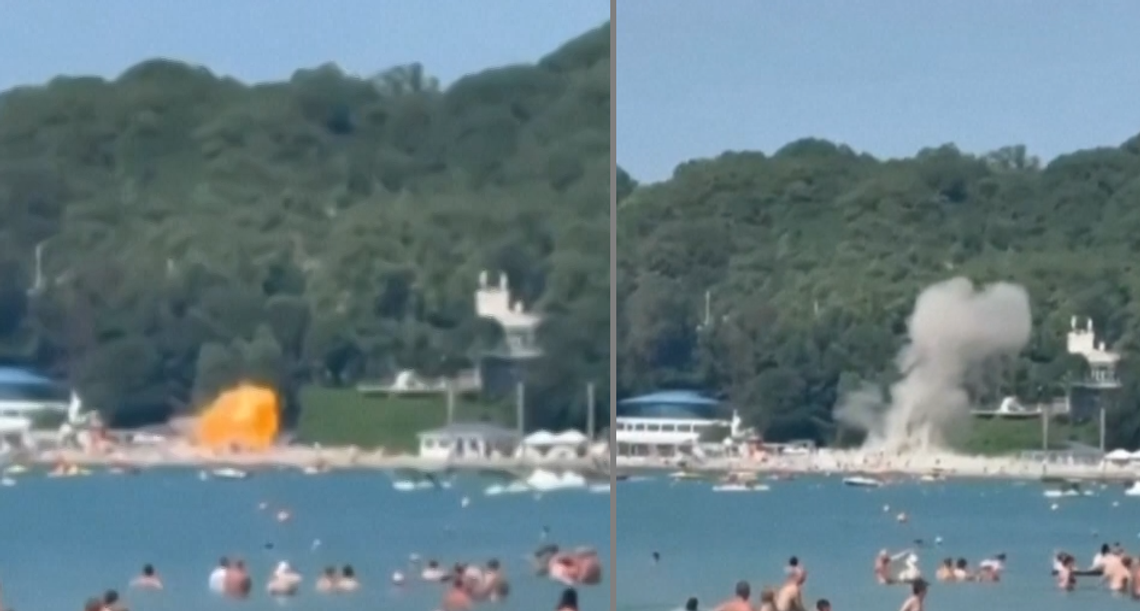 VIDEO: Dron dopadol priamo na pláž plnú ľudí. Po ukrajinskom útoku v ruskom letovisku hlásia štyri obete
