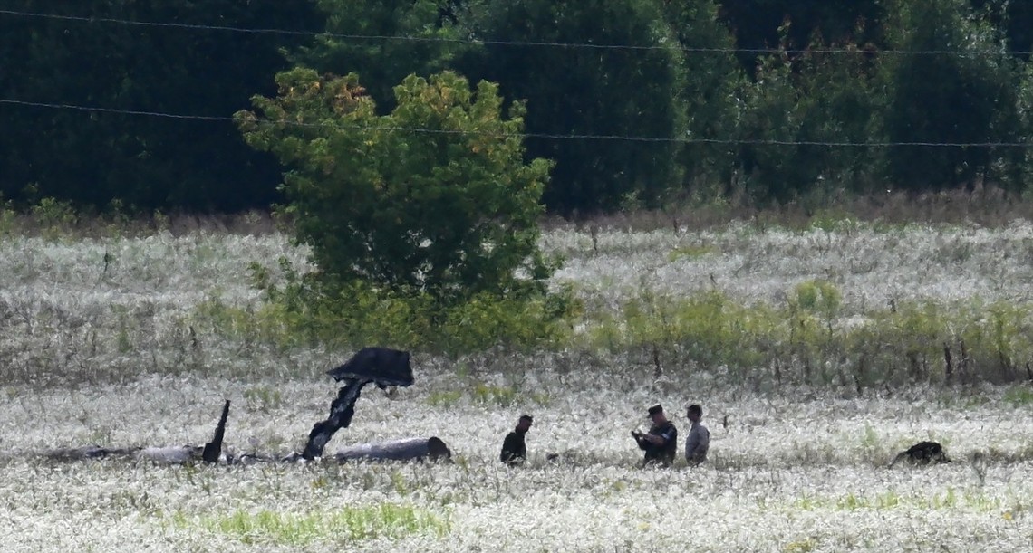 Rusi tvrdia, že za pádom stíhačky Su-57 je porucha. Ak sa potvrdí ukrajinská verzia, bude to pre Moskvu veľká hanba