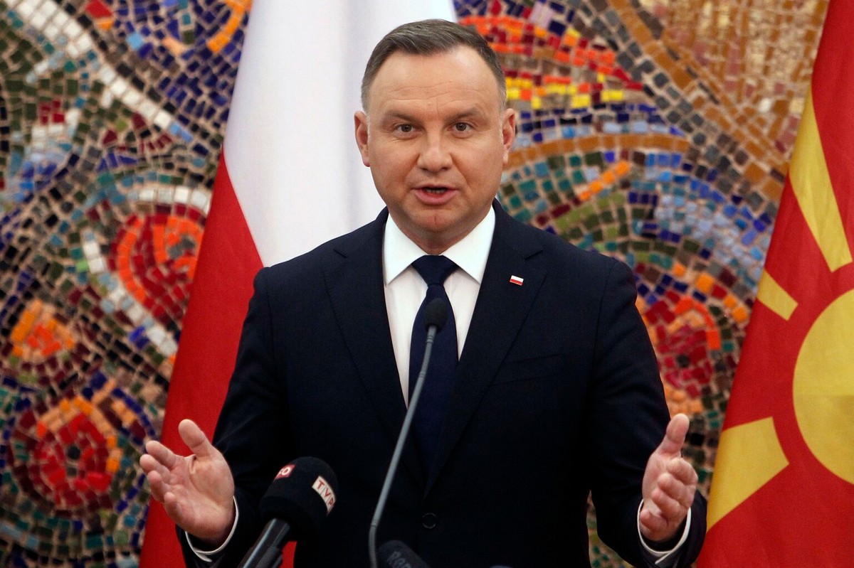 Kontrowersyjna ustawa medialna w Polsce nie została uchwalona, ​​prezydent Duda ją zawetował