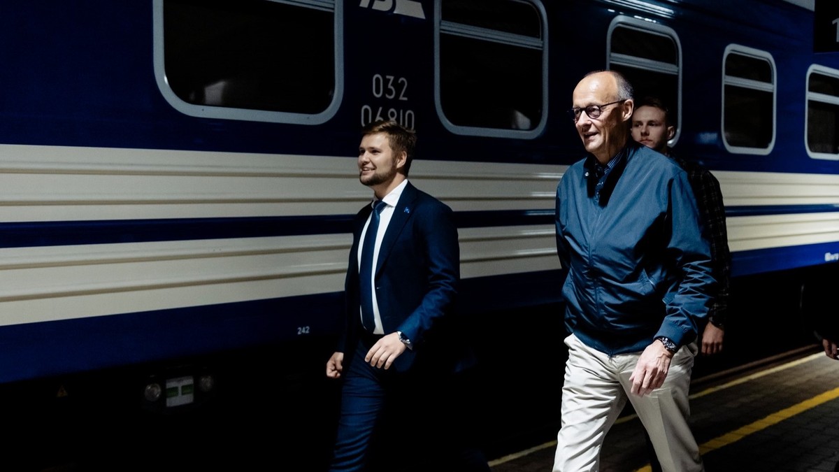 Nemecký kancelár Merz pricestoval do Kyjev. Rusko v tom čase zaútočilo na most v meste