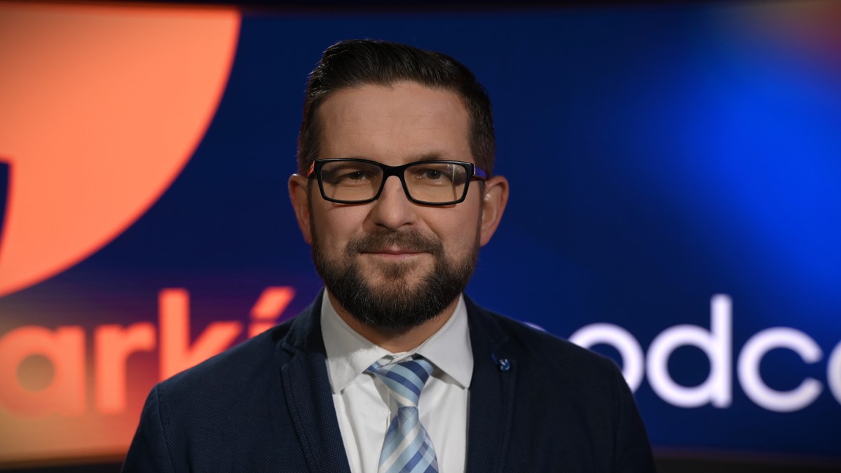 Ruby Politikus Politológ J. Lenč: Pellegriniho umiernenosť môže byť súčasťou prípravy ...