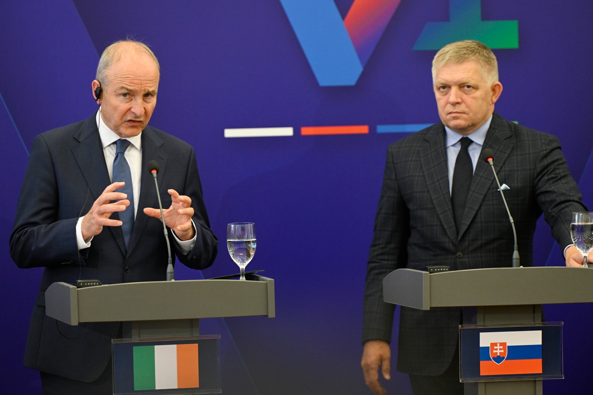 Slováci platia za elektrinu veľa, Fico chce zmenu. Pomôcť má aj V4