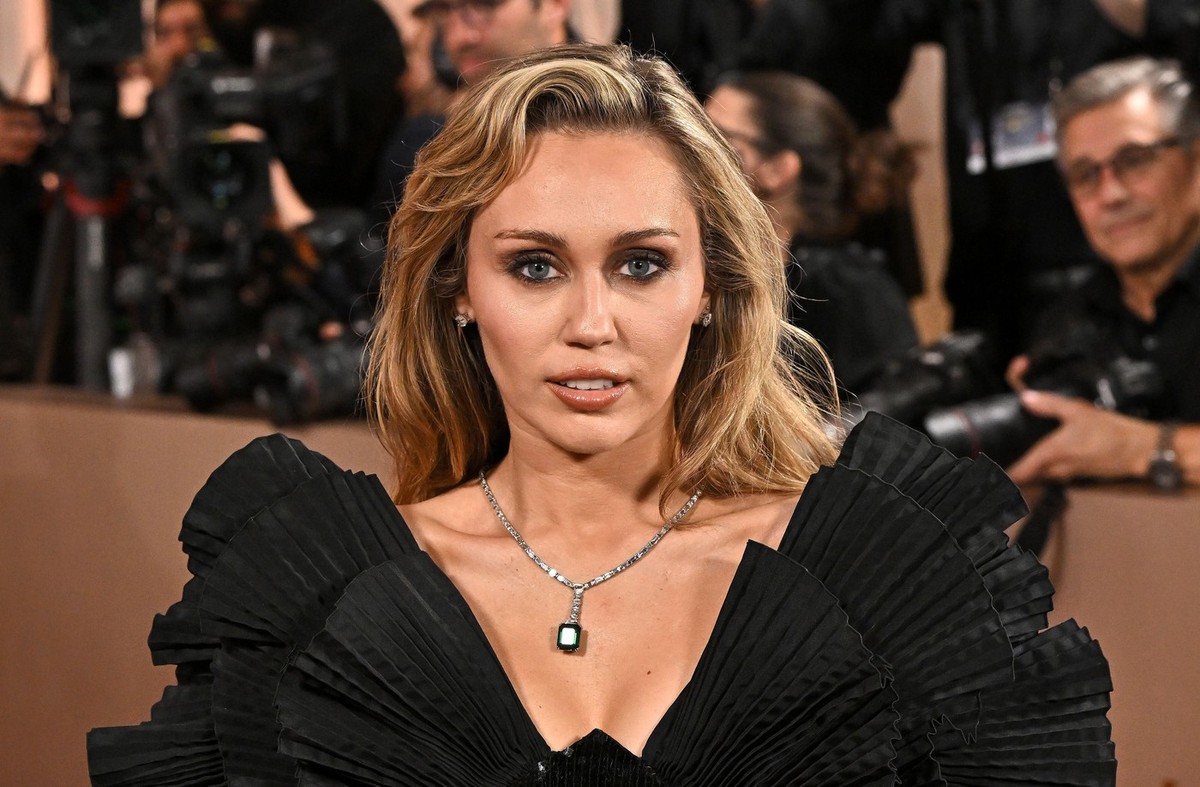 Miley Cyrus má problém. Veľká spevácka ikona ju obvinila z plagiátorstva