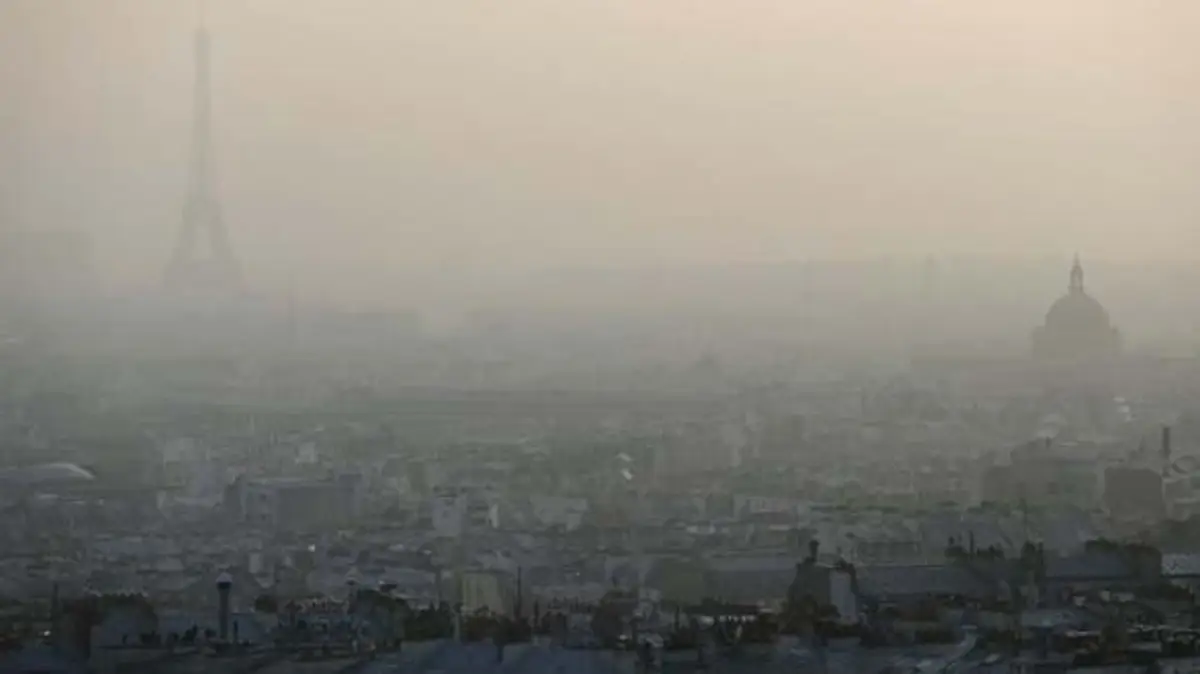 Znečistený Paríž