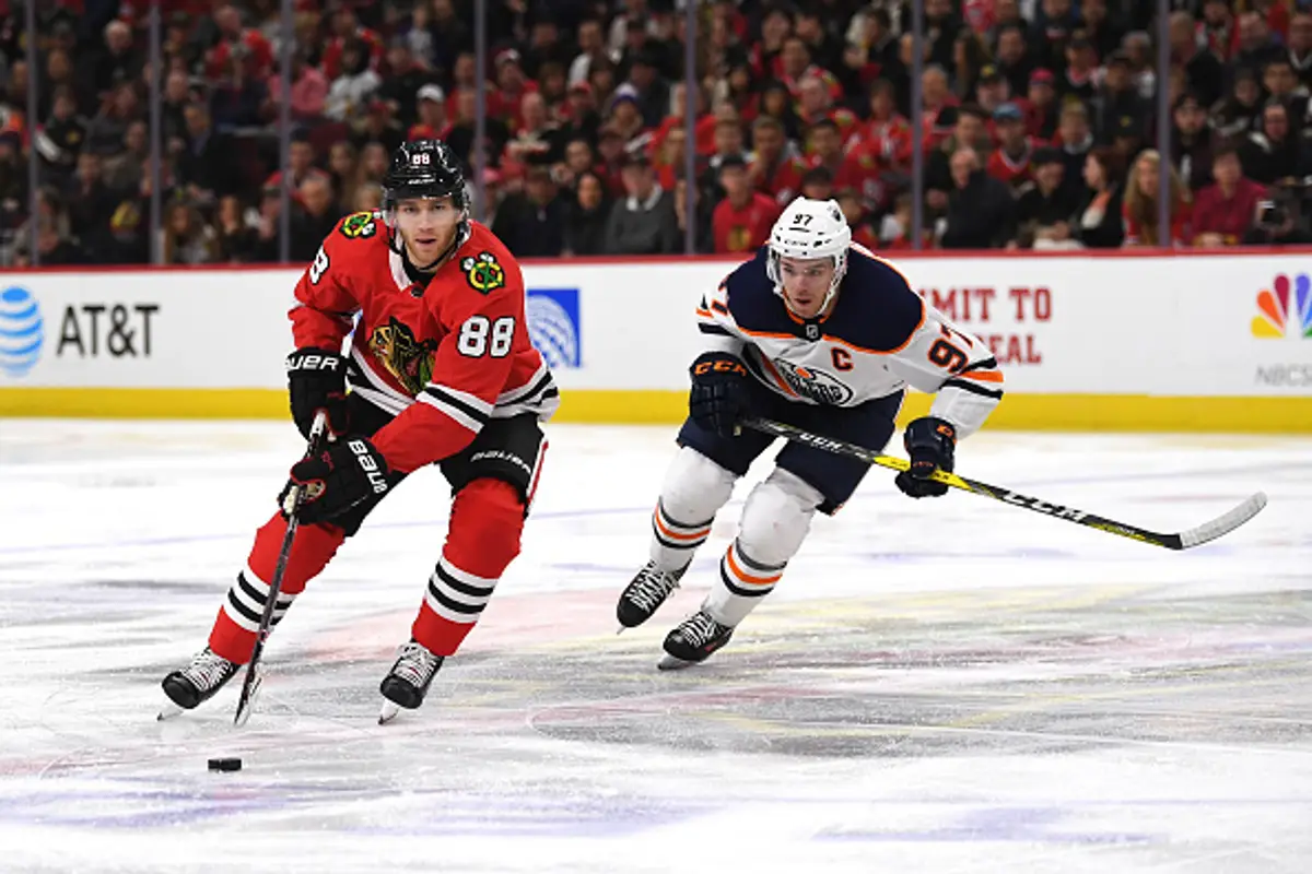 Patrick Kane (Chicago Backhawks) a Connor McDavid (Edmonton Oilers).