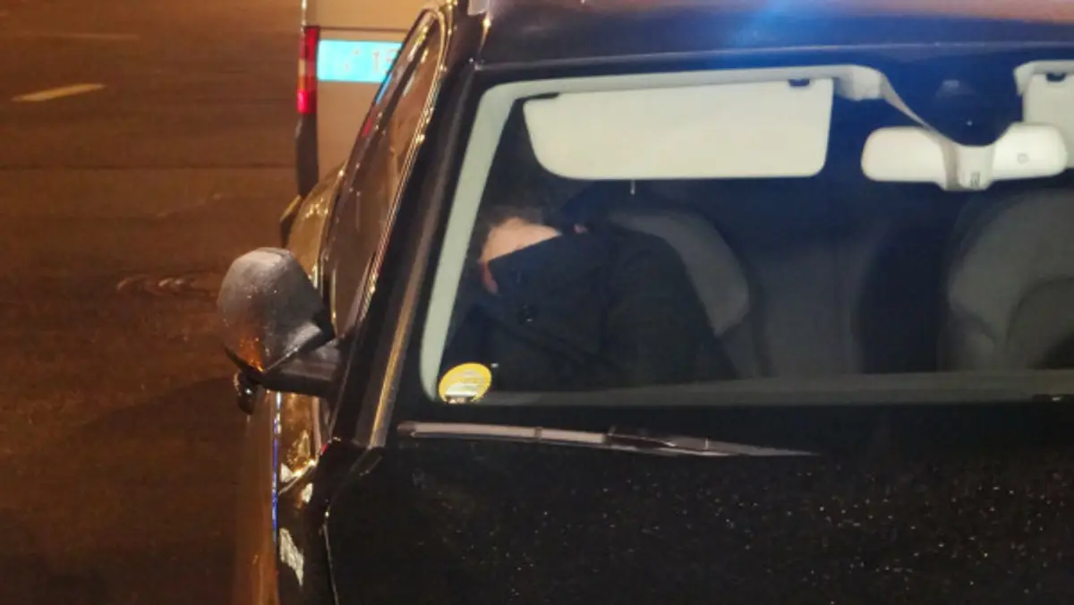 Vodička narazila do policajného auta..jpg