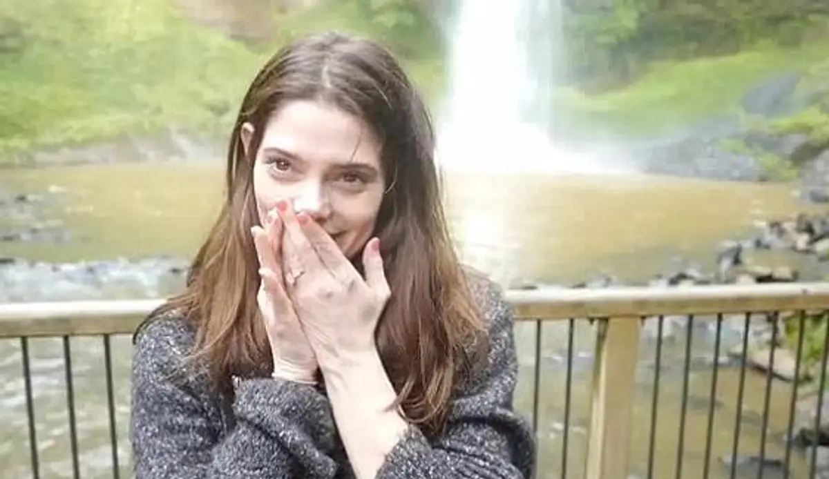 Nádherné video! Hviezdu Twilightu prekvapil priateľ a požiadal ju o ruku