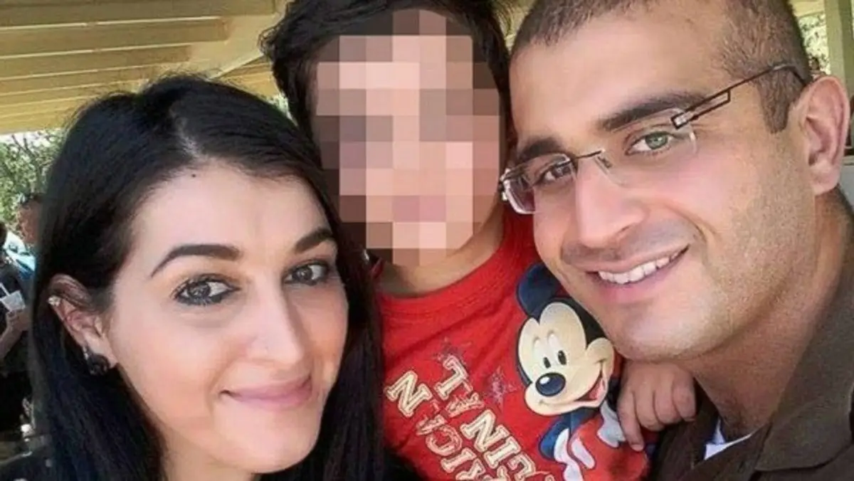 Omar Mateen s manželkou.