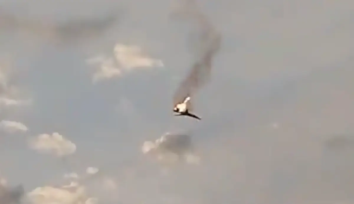 Na snímke bombardér, ktorý sa zrútil na juhozápade Ruska.