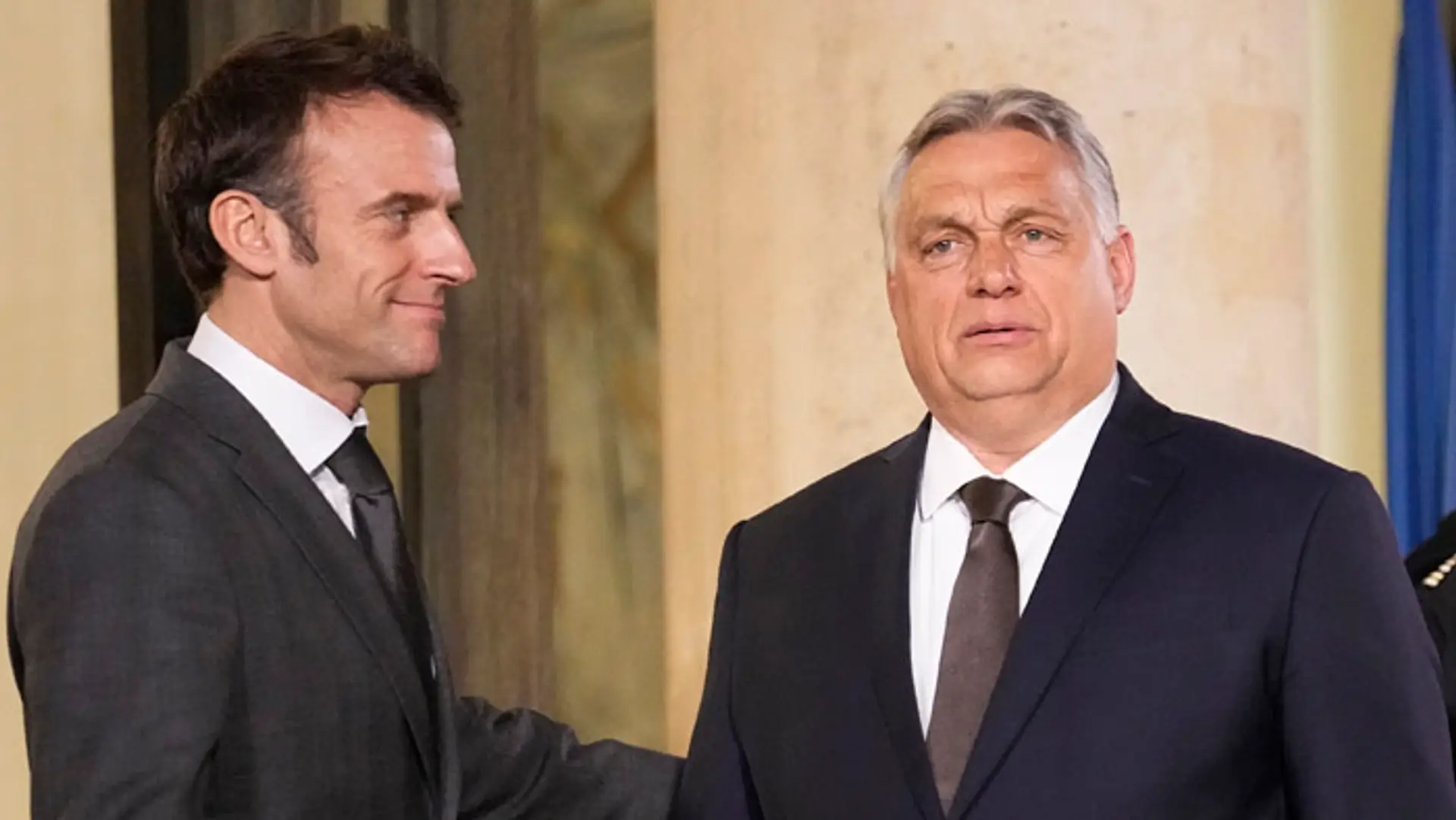 Viktor Orbán pricestoval na návštevu Francúzska.