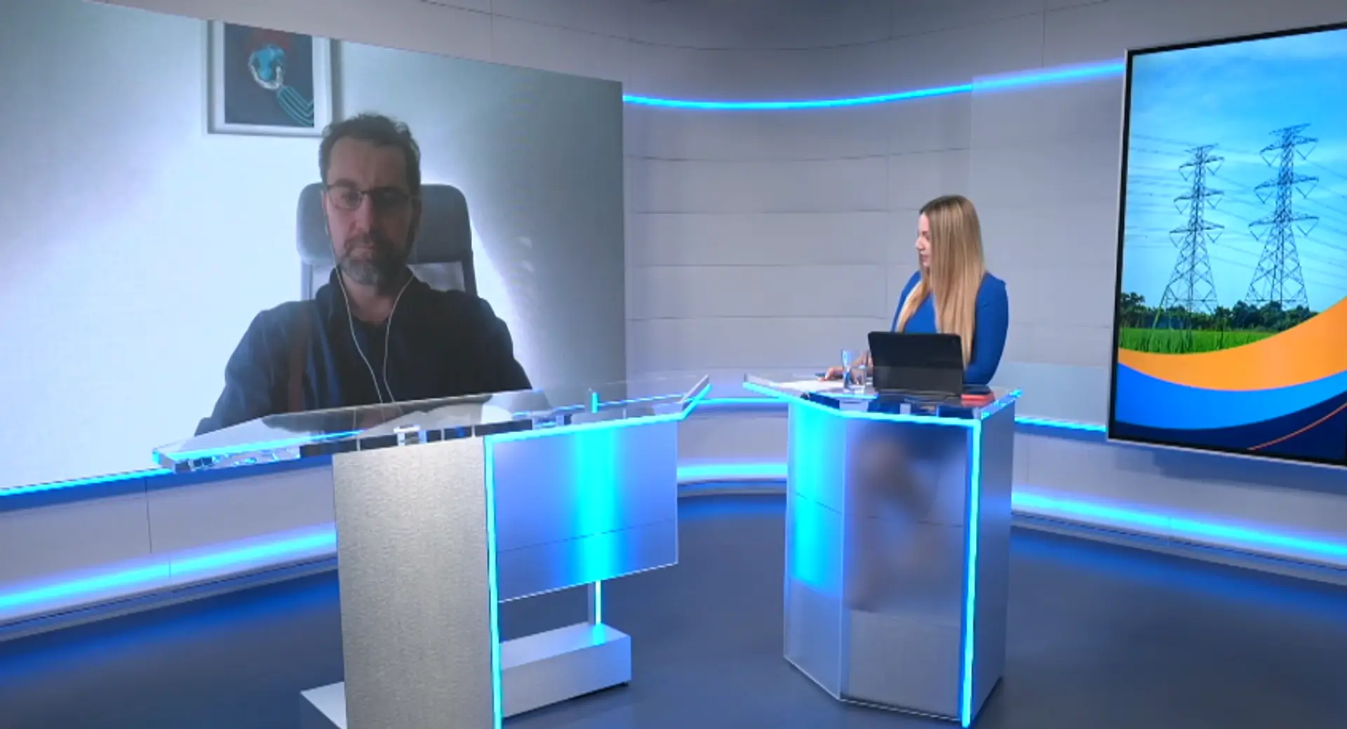 Na snímke analytik portálu euBrief Radovan Geist.