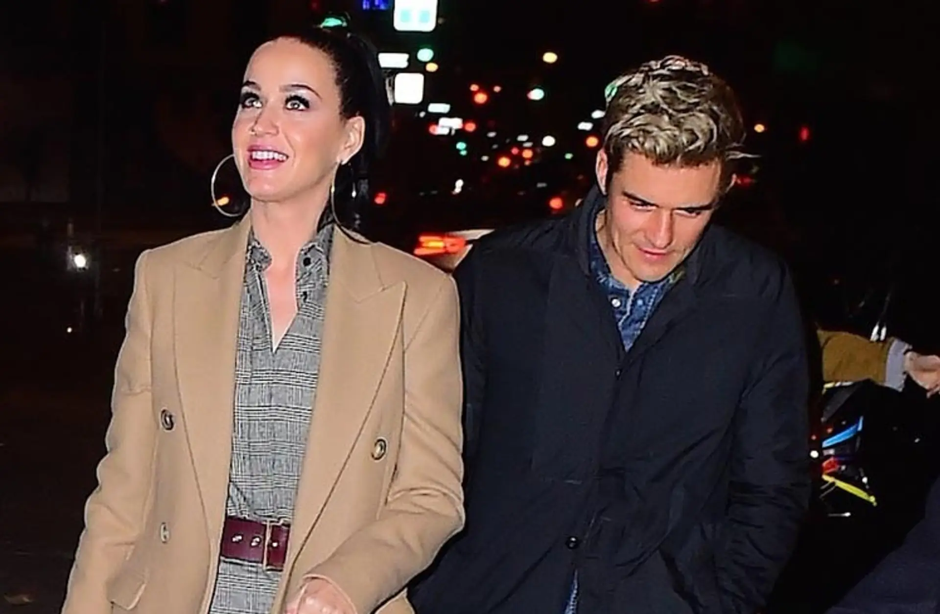 Zásnuby s Orlandom? Katy Perry s obrovským drahým kameňom na prstenníku