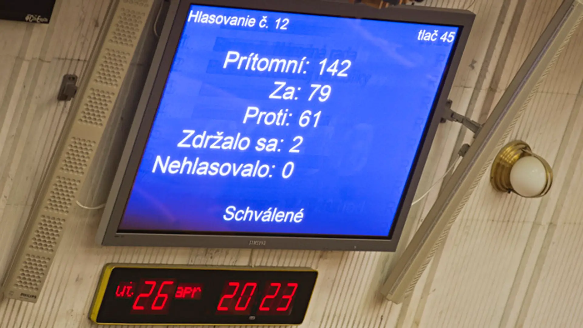 Výsledok hlasovania o dôvere vlády SR počas druhej schôdze Národnej rady SR.