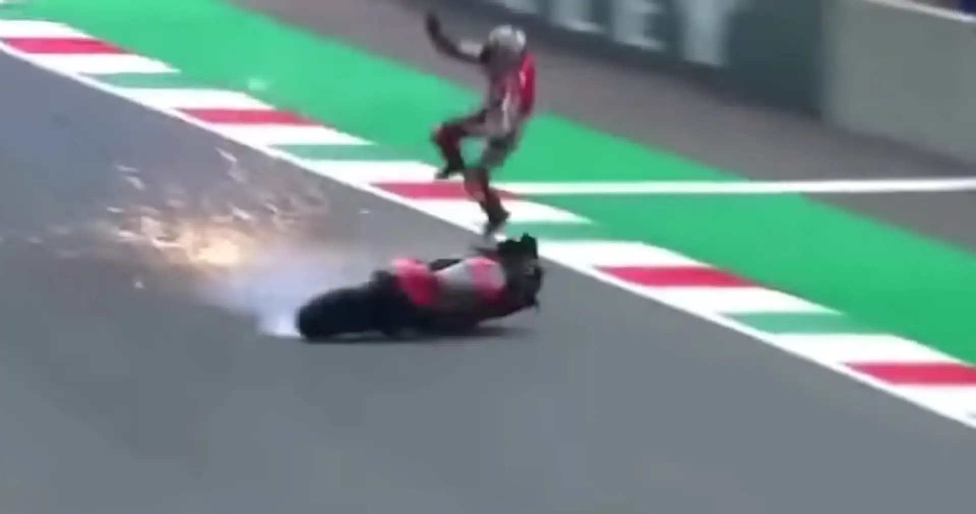 Michela Pirra vymrštila motorka do vzduchu.
