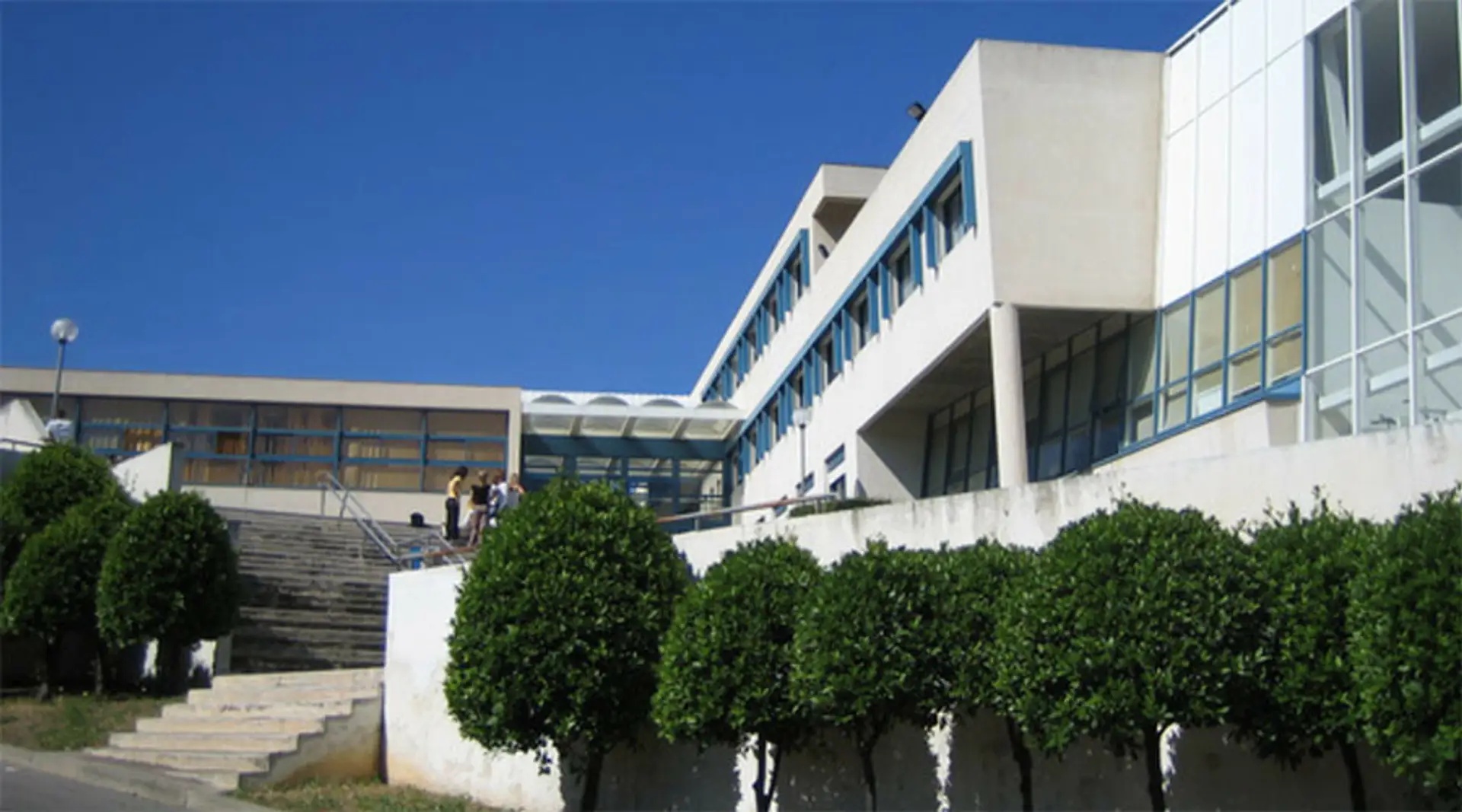 Lycée Alexis de Tocqueville.