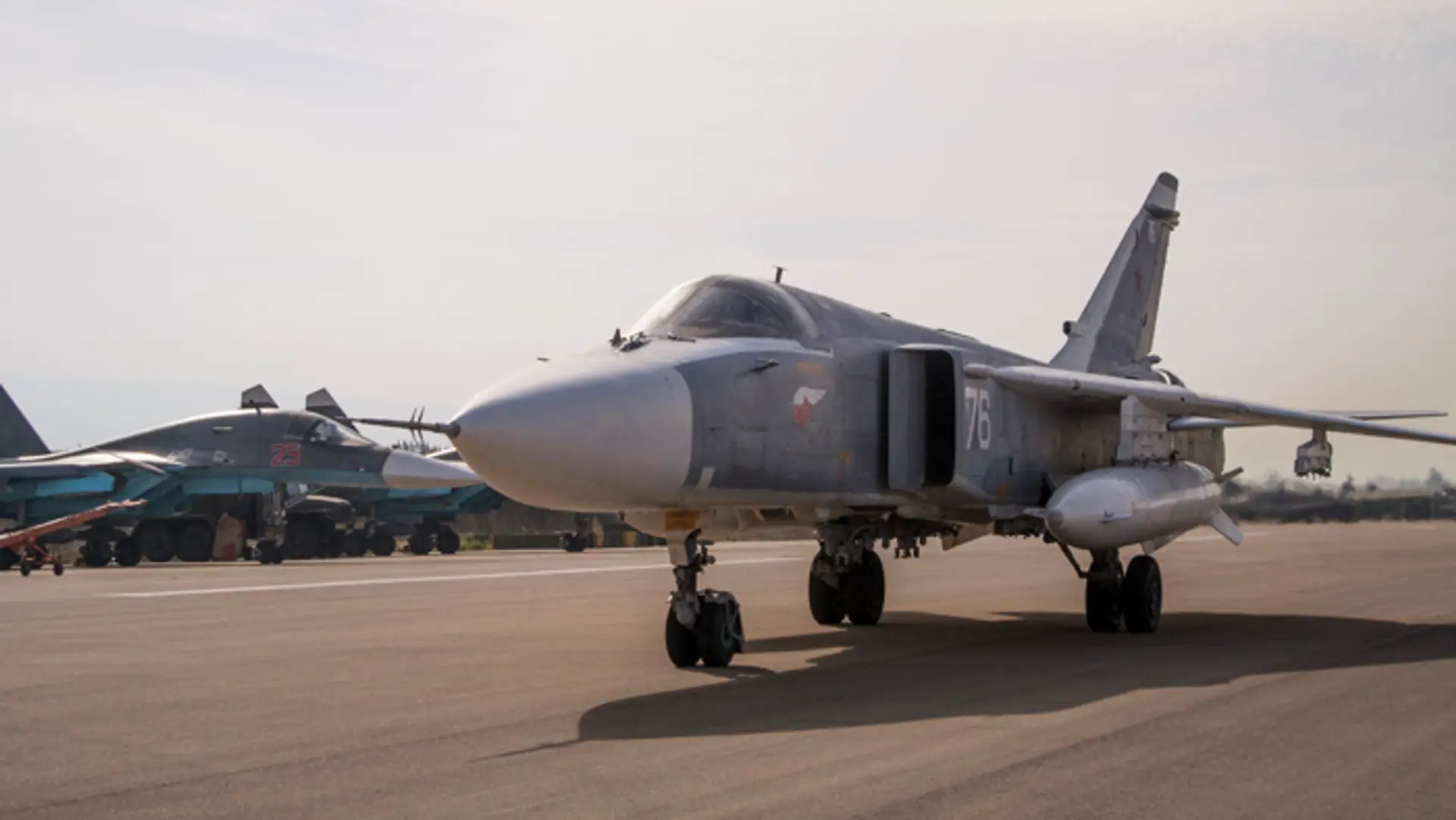 Ruské bojové lietadlo Su-24.