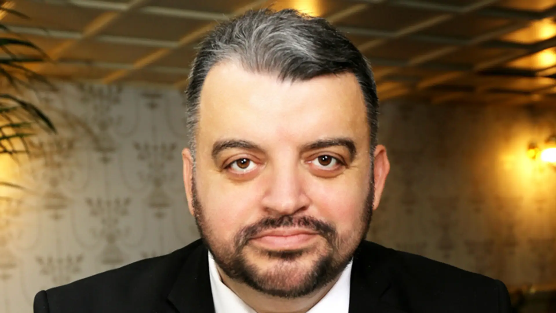 Eduard Chmelár.