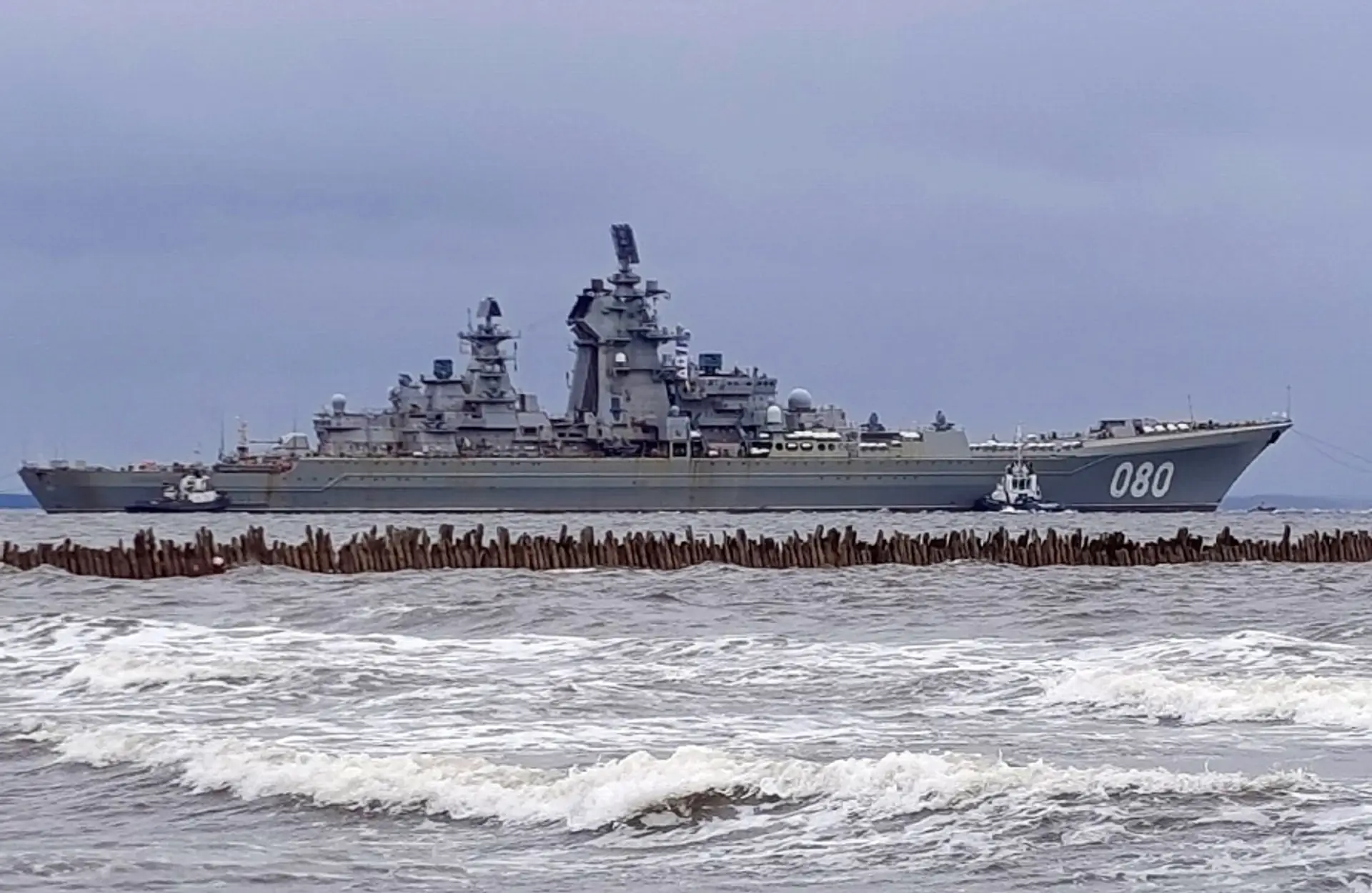 Krížnik Admiral Nachimov.
