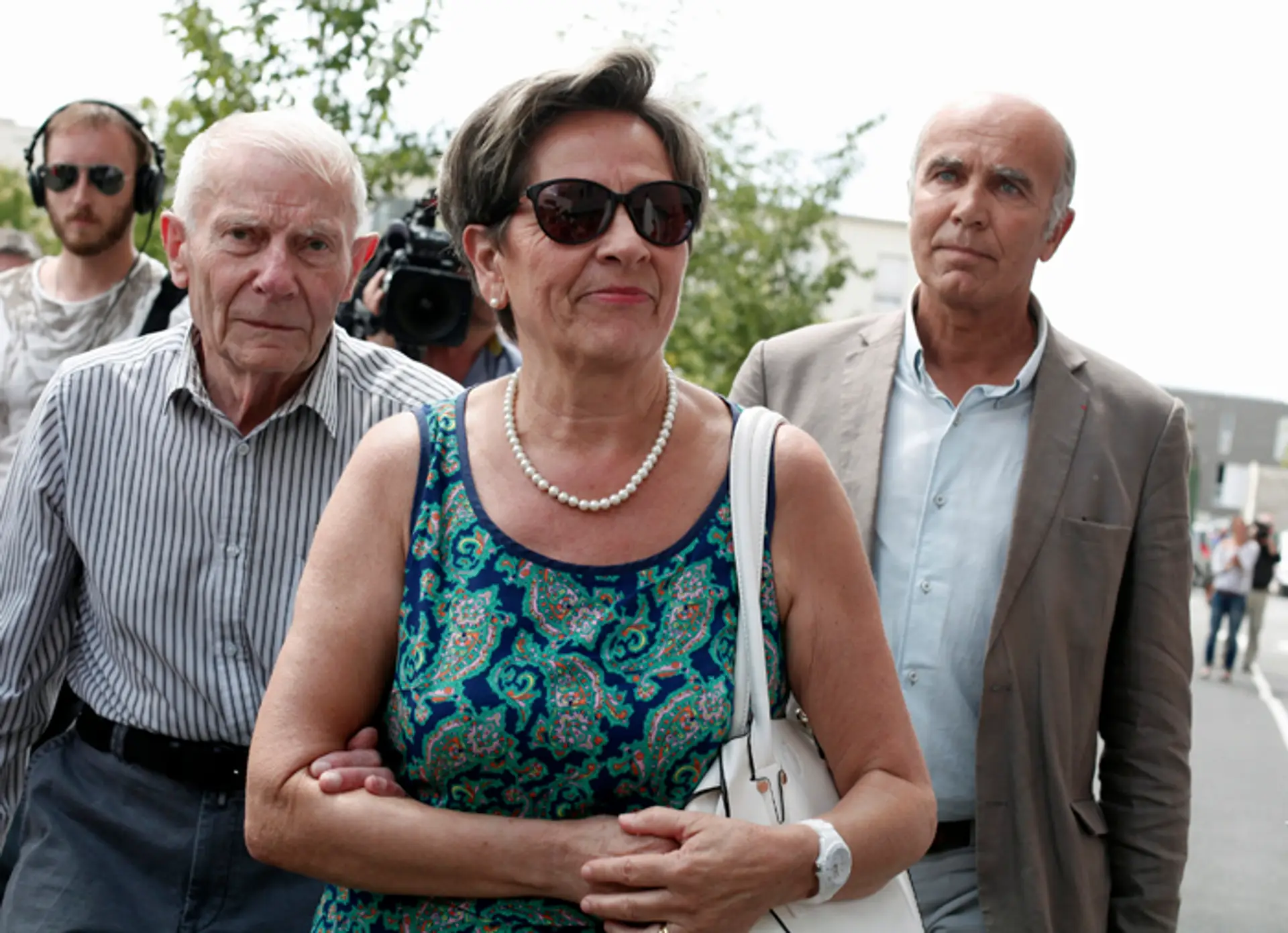 Protestujúci proti odpojeniu Vincenta Lamberta od prístrojov.