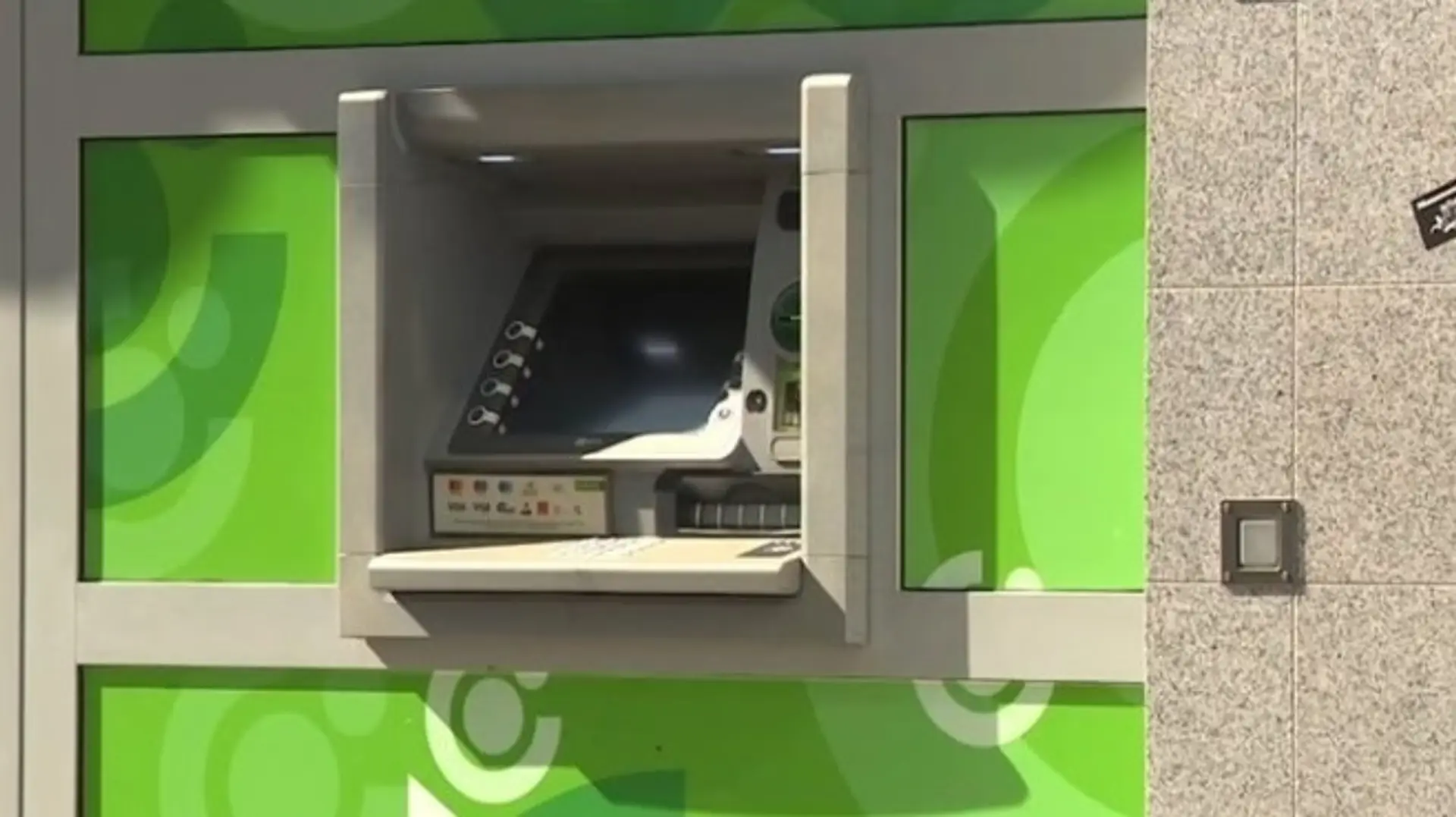 Bankomat OTP banky.