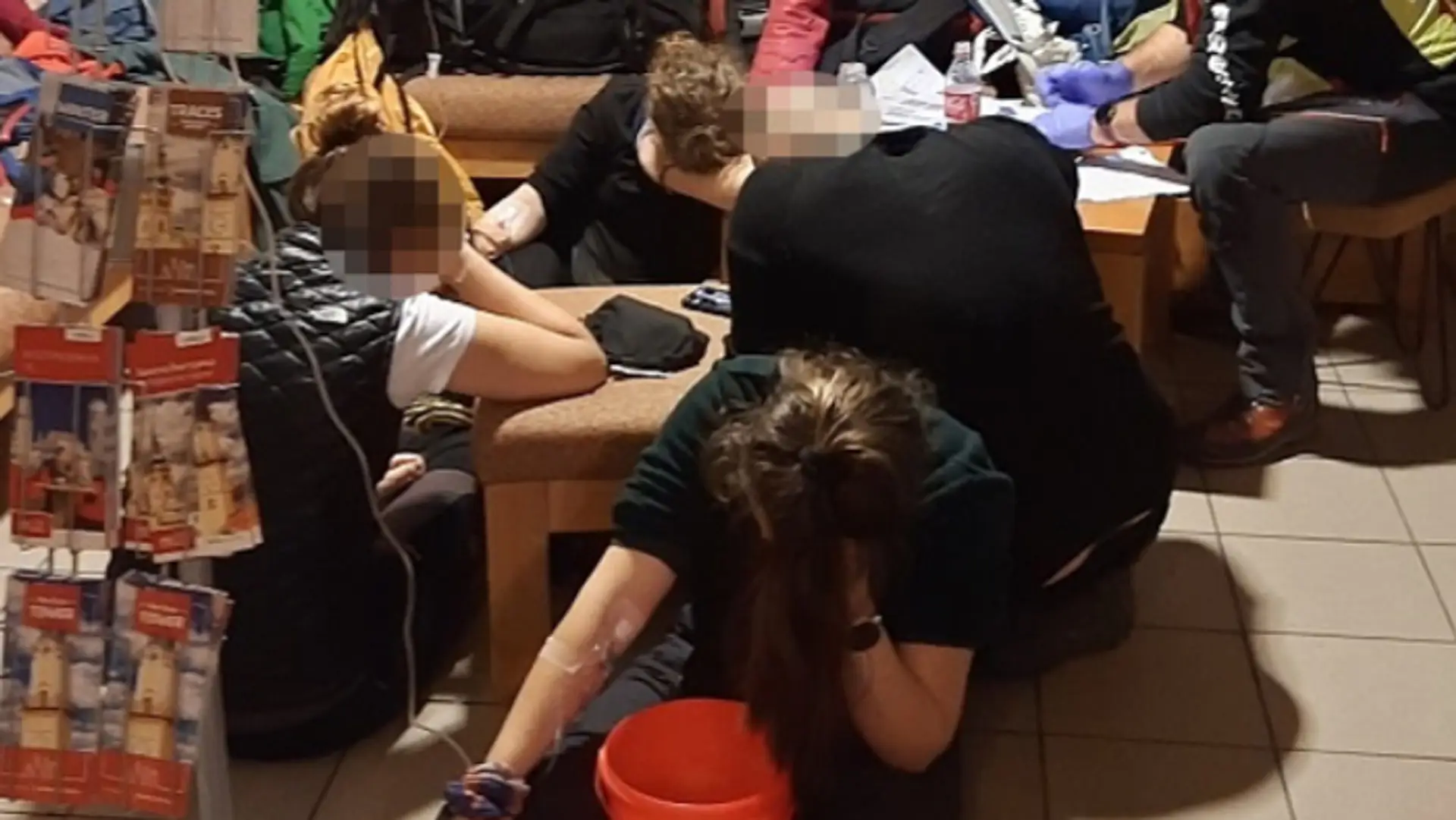  Turisti pojedli halucinogénne huby. 