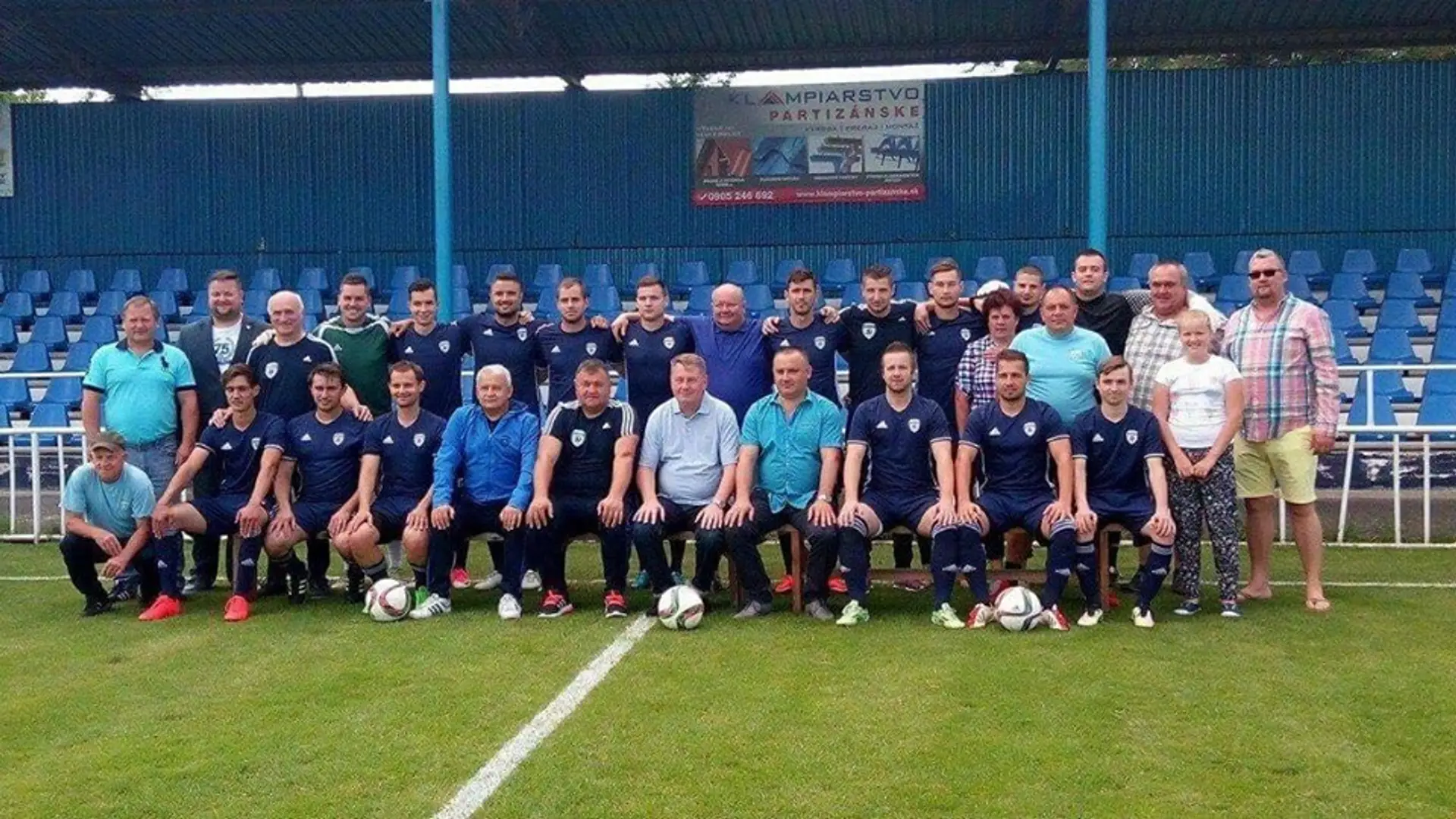 Tím ŠK Slovan Šimonovany.