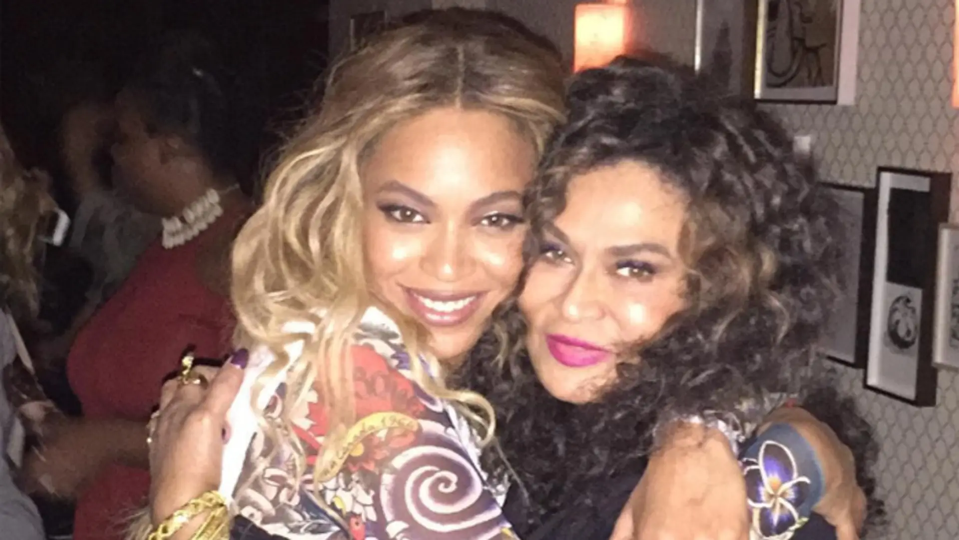Beyonce s mamou Tinou