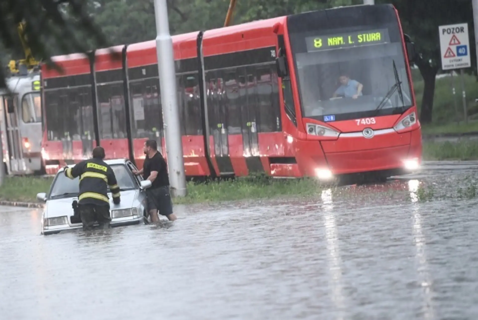 Bratislava po búrke.