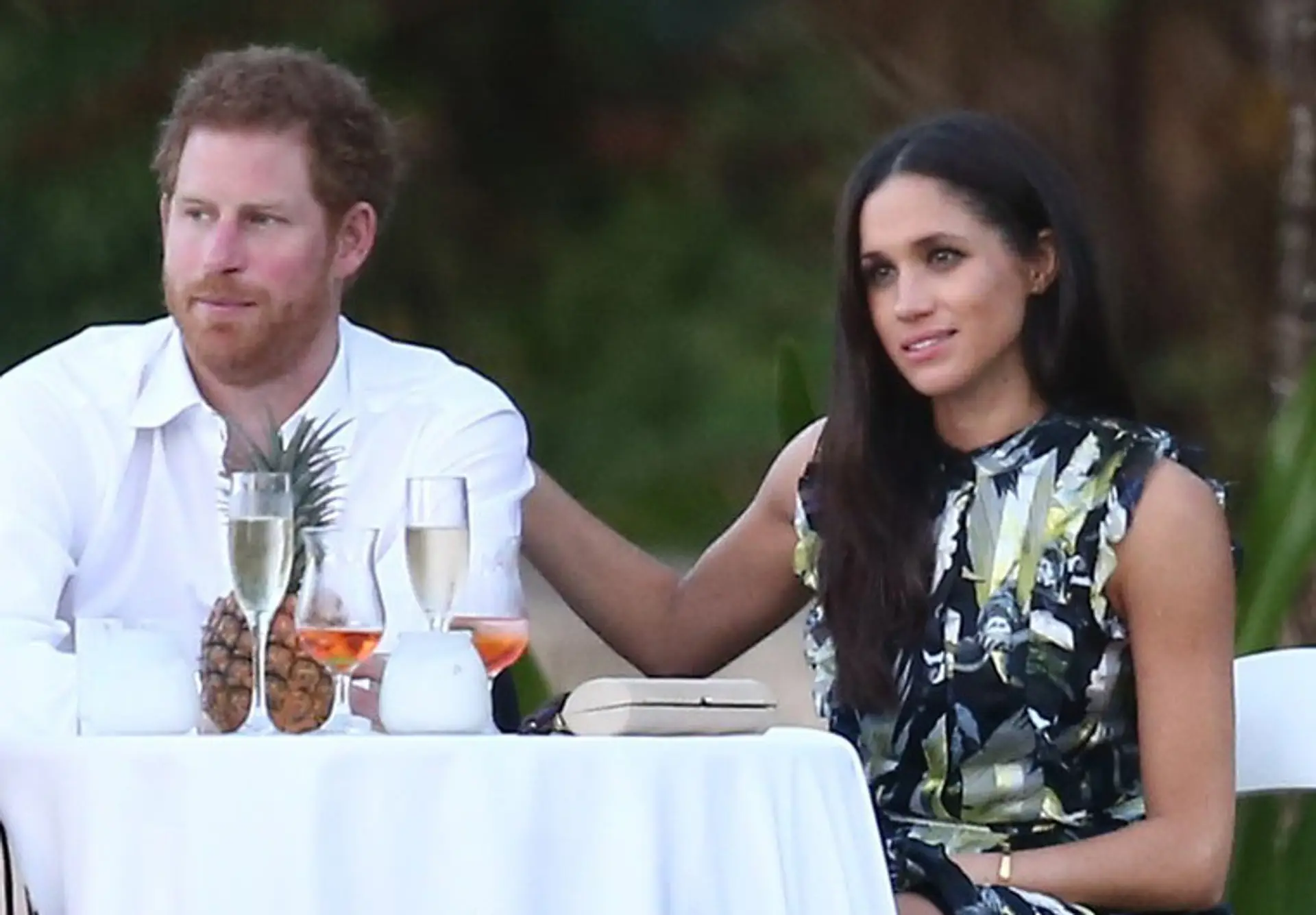 Bude to nová princezná? Princa Harryho zachytili s krásnou priateľkou
