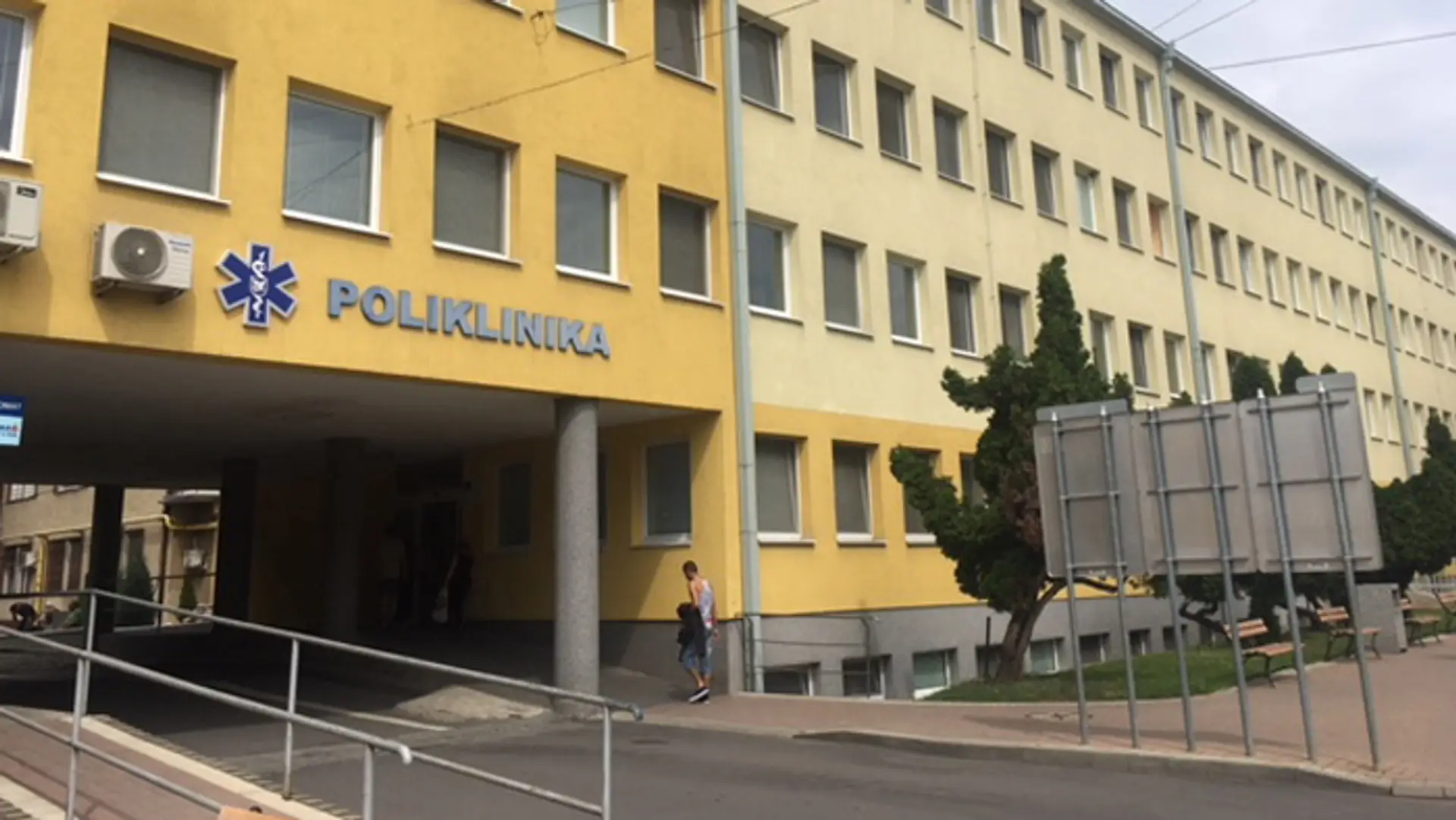 Poliklinika v Lučenci.