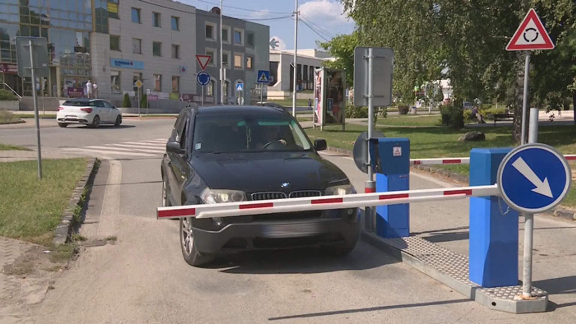 Parkovisko v Rožňave.