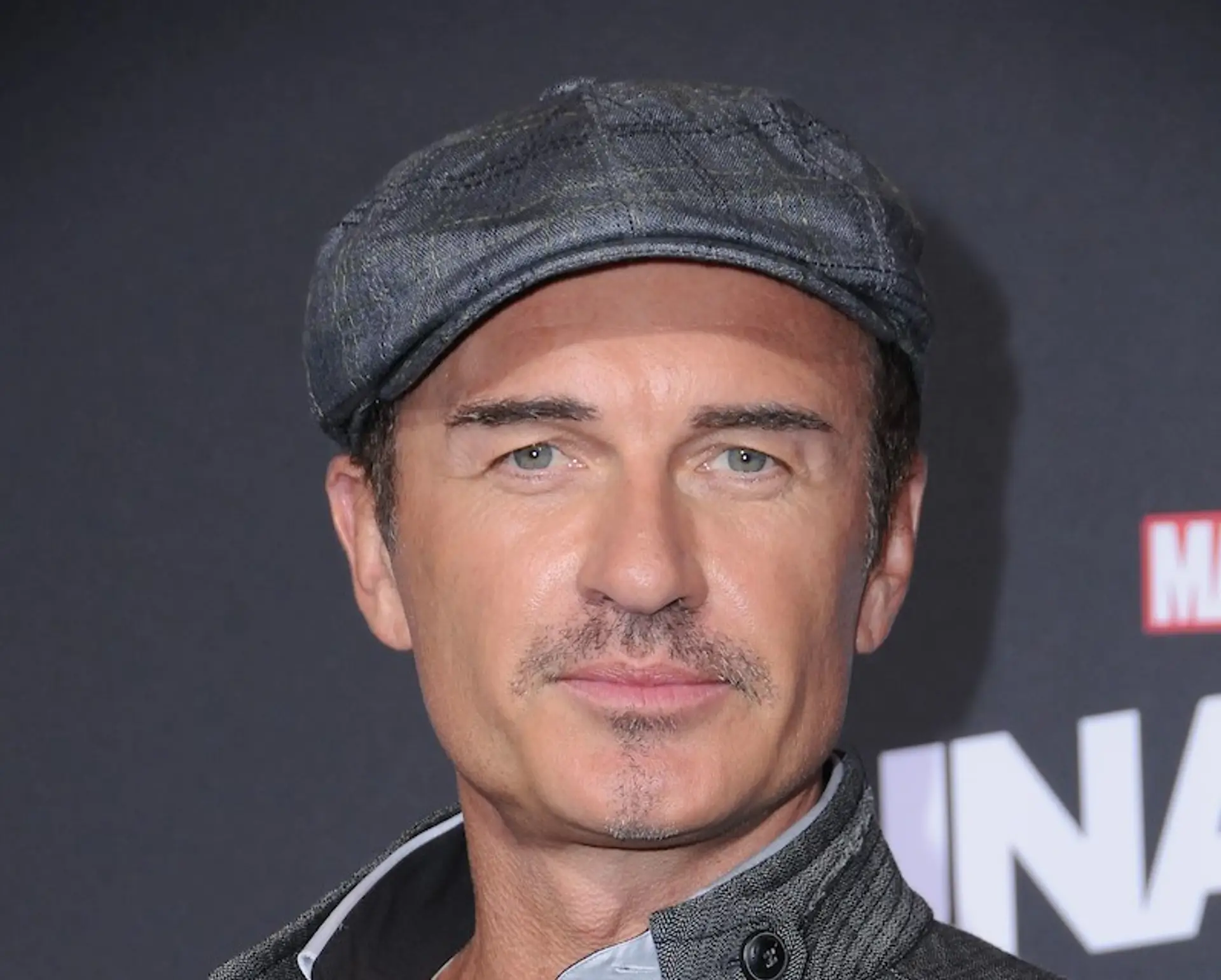 Julian McMahon 