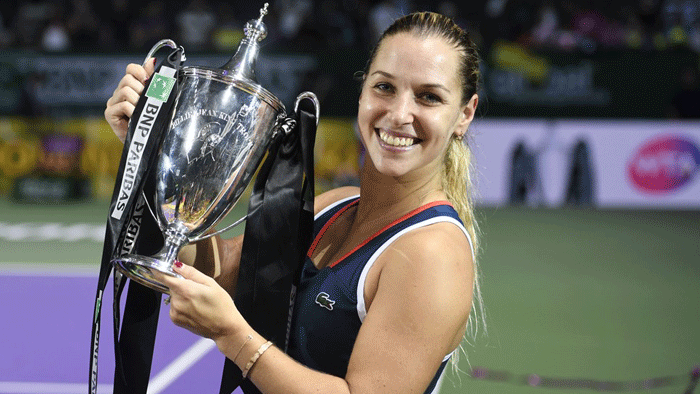 Dominika Cibulková so vzácnou trofejou zo Singapuru