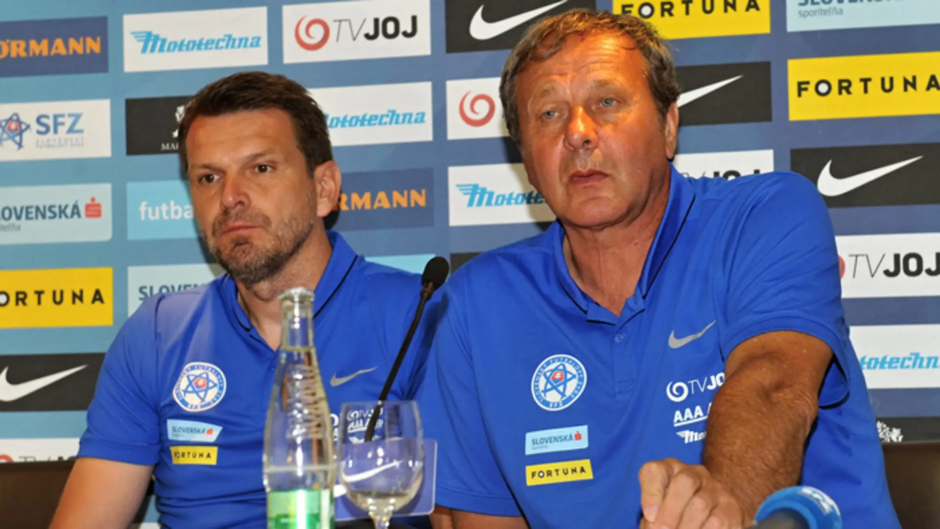 Ján Kozák a jeho asistent Štefan Tarkovič.