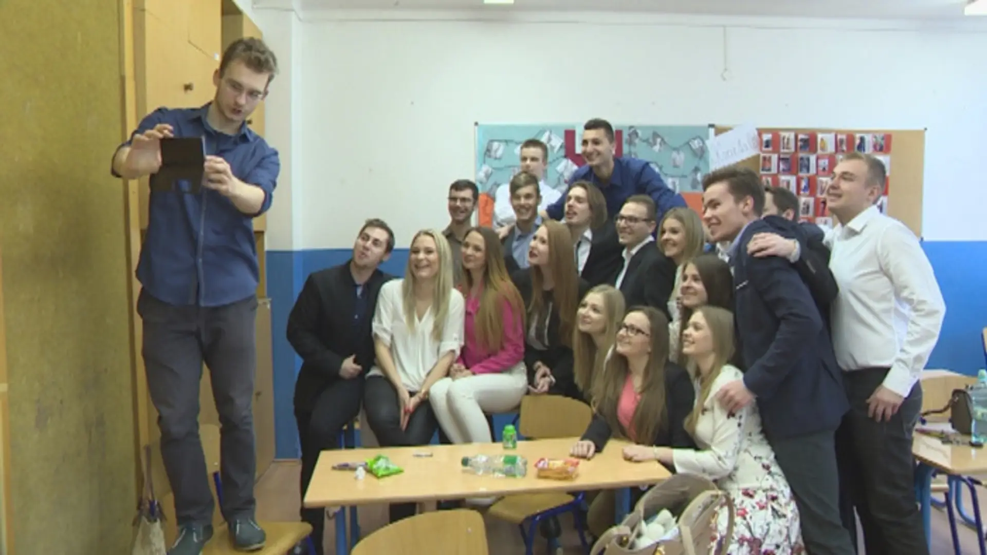 Maturanti strávili posledný deň v škole pred skúškou dospelosti.