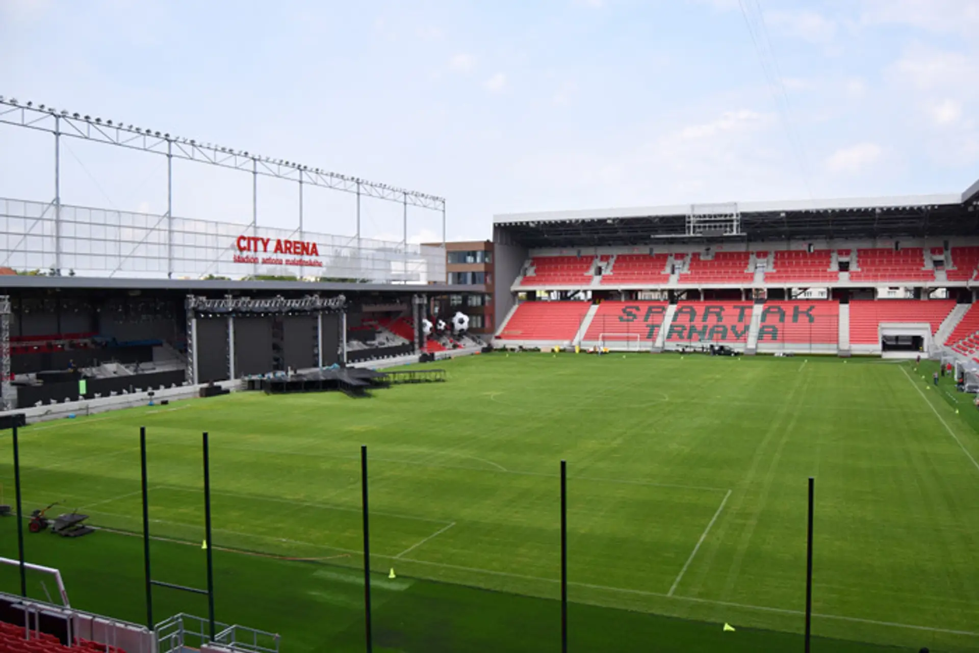Nová futbalová City Arena – Štadióna Antona Malatinského.