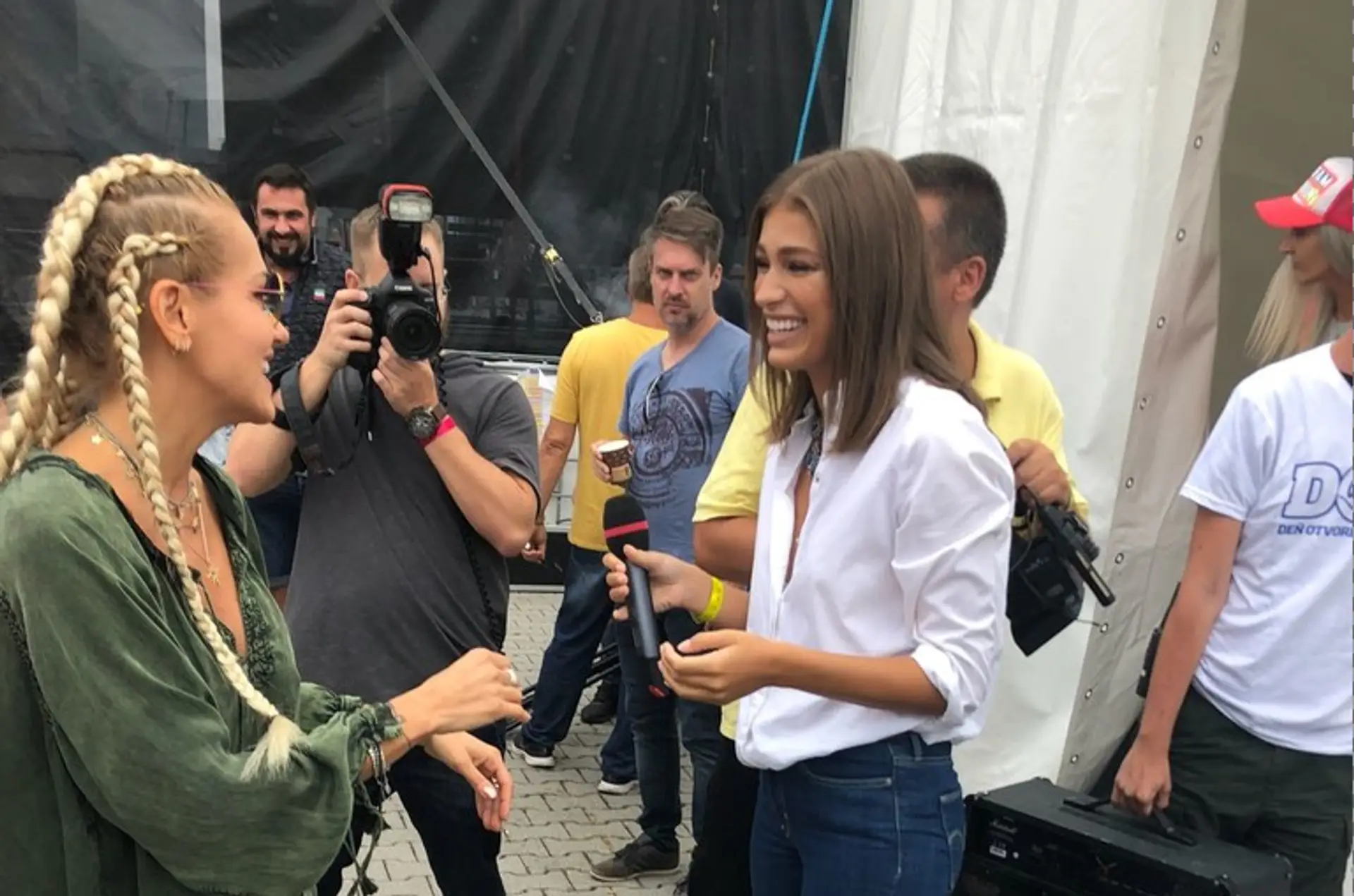 Dara Rolins a Jasmina Alagič